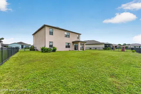 Exterior - 5329 Waterfall Pl, Grant, FL 32949 photo 5 of 6
