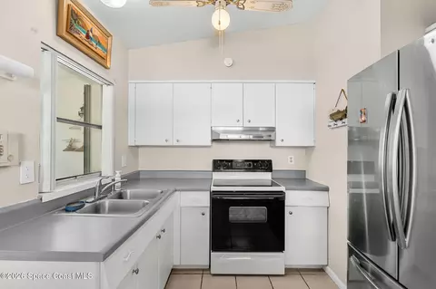Kitchen - 611 Aloha Ave, Cocoa, FL 32927 photo 1 of 4