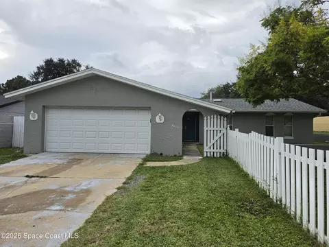 4020 Eola Ave, Titusville, FL 32796