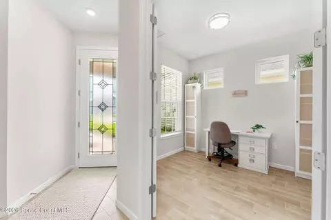Entry Way - 3534 Bubbles Ct, Melbourne, FL 32940 photo 1 of 2