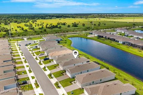 View/Area - 3534 Bubbles Ct, Melbourne, FL 32940 photo 3 of 20