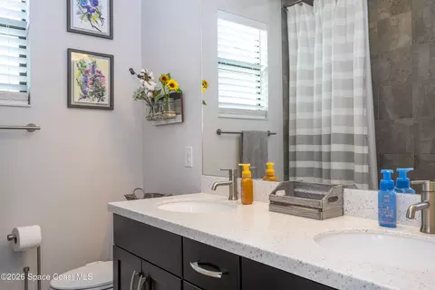 Bath - 3600 Stabane Pl, Melbourne, FL 32940 photo 1 of 12