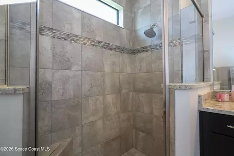 Bath - 3600 Stabane Pl, Melbourne, FL 32940 photo 6 of 12