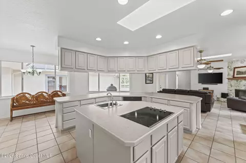 Kitchen - 3765 Kirn Ct, Mims, FL 32754 photo 6 of 6