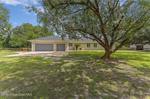 Exterior - 3765 Kirn Ct, Mims, FL 32754 photo 4 of 6