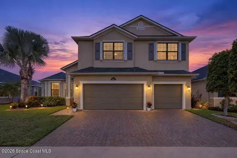 Exterior - 8044 Creshire Ct, Melbourne, FL 32940 photo 2 of 11