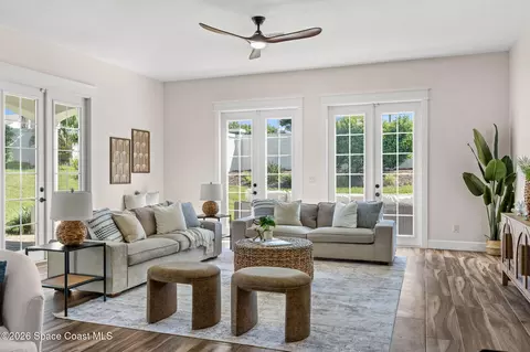 Living - 201 Loggerhead Dr, Melbourne Beach, FL 32951 photo 7 of 10