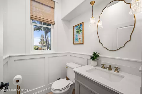 Bath - 201 Loggerhead Dr, Melbourne Beach, FL 32951 photo 1 of 9