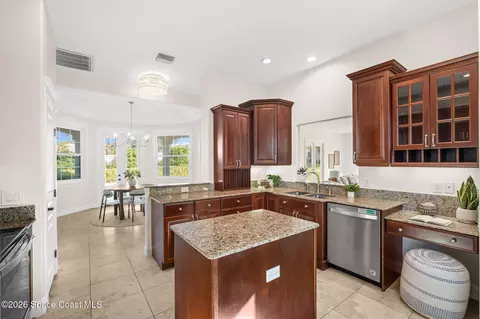Kitchen - 201 Loggerhead Dr, Melbourne Beach, FL 32951 photo 5 of 6