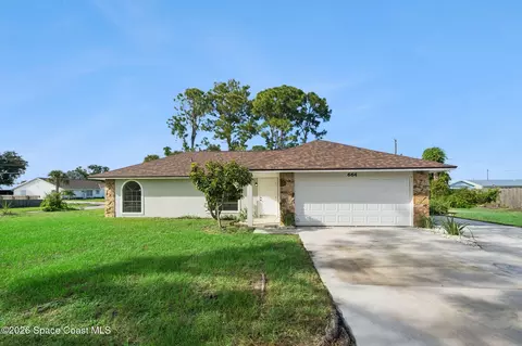 664 25th St SW, Vero Beach, FL 32962