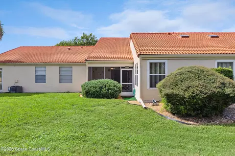 Exterior - 709 Spring Valley Dr, Melbourne, FL 32940 photo 5 of 8