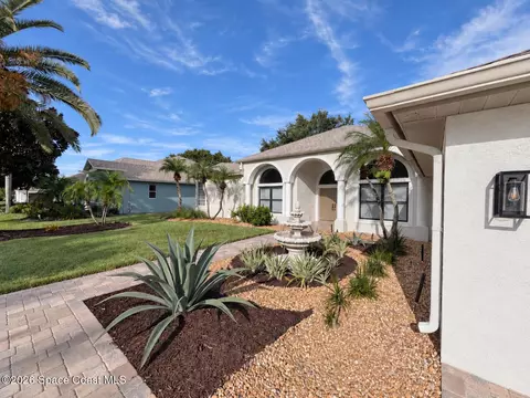 Exterior - 329 Sandhurst Dr, Melbourne, FL 32940 photo 1 of 4