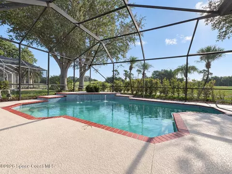 Exterior - 329 Sandhurst Dr, Melbourne, FL 32940 photo 4 of 4