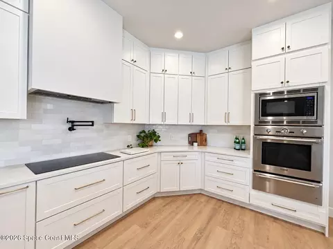 Kitchen - 329 Sandhurst Dr, Melbourne, FL 32940 photo 1 of 1