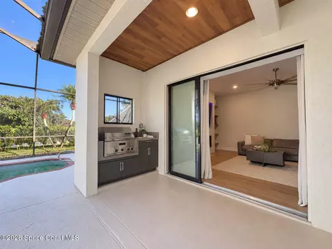 Exterior - 329 Sandhurst Dr, Melbourne, FL 32940 photo 2 of 5