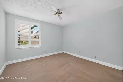 Bedroom - 734 Pine Island Dr, Melbourne, FL 32940 photo 4 of 6