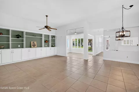 Living - 734 Pine Island Dr, Melbourne, FL 32940 photo 2 of 5