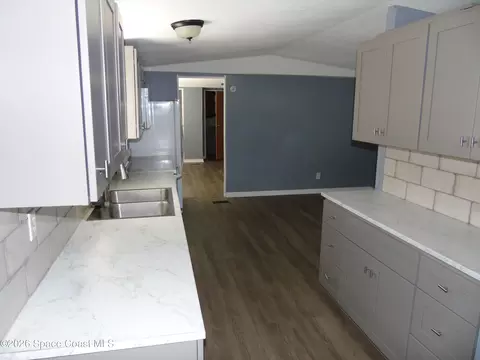 Entry Way - 4080 Eucalyptus Pl, Cocoa, FL 32926 photo 1 of 2