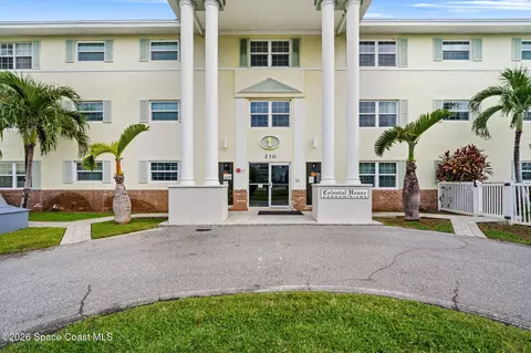 230 Columbia Dr #111, Cape Canaveral, FL 32920