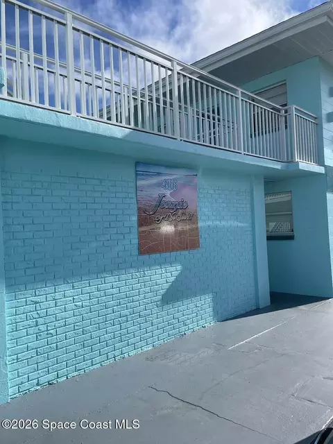 406 Tyler Ave #5, Cape Canaveral, FL 32920