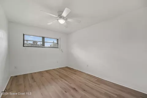 Bedroom - 1430 Windward Dr, Melbourne, FL 32935 photo 2 of 7