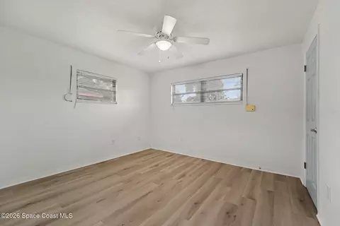 Bedroom - 1430 Windward Dr, Melbourne, FL 32935 photo 4 of 7