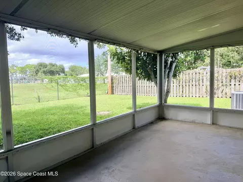 Exterior - 550 Comanche Ave, Melbourne, FL 32935 photo 1 of 5