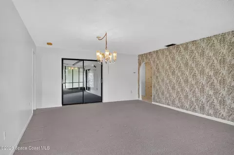 Living - 911 Preston Trl, Melbourne, FL 32940 photo 2 of 3