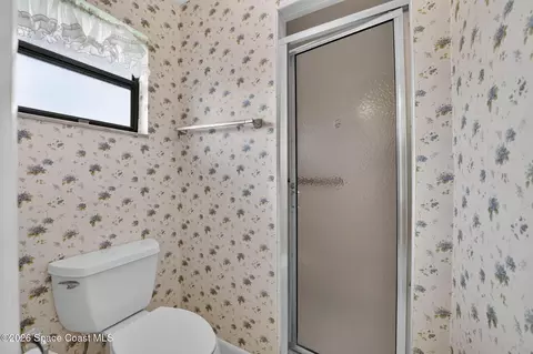 Bath - 911 Preston Trl, Melbourne, FL 32940 photo 3 of 5
