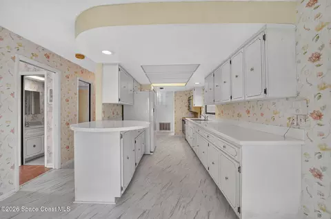 Kitchen - 911 Preston Trl, Melbourne, FL 32940 photo 1 of 4