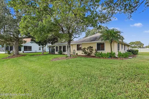 Exterior - 1789 Freedom Dr, Melbourne, FL 32940 photo 4 of 7
