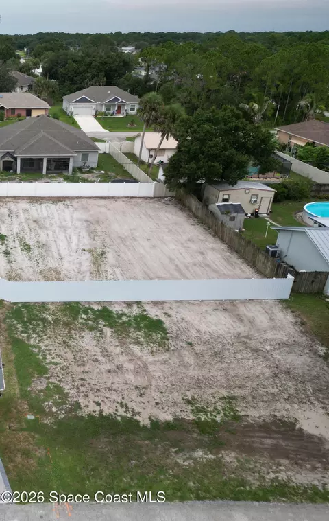 1323 Whaling Ave SE, Palm Bay, FL 32909