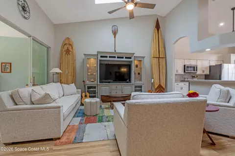 Living - 430 Shell Cove Dr, Melbourne, FL 32940 photo 2 of 2