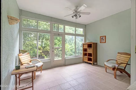 Exterior - 430 Shell Cove Dr, Melbourne, FL 32940 photo 3 of 4