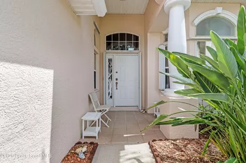 Entry Way - 430 Shell Cove Dr, Melbourne, FL 32940 photo 1 of 2