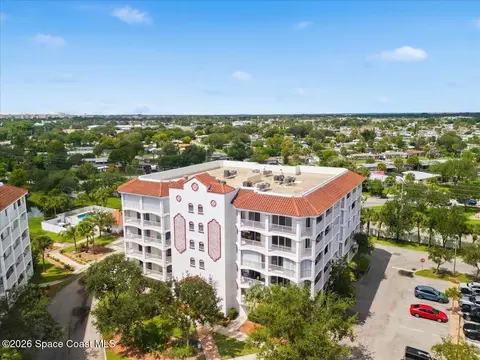 820 Del Rio Way #301, Merritt Island, FL 32953