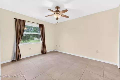 Bedroom - 1140 Cypress Trace Dr, Melbourne, FL 32940 photo 3 of 4