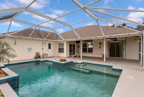 Exterior - 4205 Long Leaf Dr, Melbourne, FL 32940 photo 6 of 8