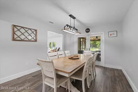 Dining - 3480 Harlock Rd, Melbourne, FL 32934 photo 3 of 4