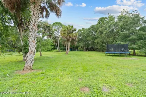 Exterior - 3480 Harlock Rd, Melbourne, FL 32934 photo 9 of 12