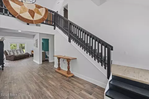Entry Way - 3480 Harlock Rd, Melbourne, FL 32934 photo 2 of 4