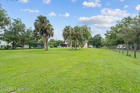 Exterior - 3480 Harlock Rd, Melbourne, FL 32934 photo 11 of 12
