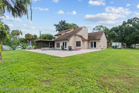 Exterior - 3480 Harlock Rd, Melbourne, FL 32934 photo 6 of 12