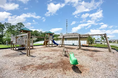 View/Area - 4791 Talbot Blvd, Cocoa, FL 32926 photo 3 of 6
