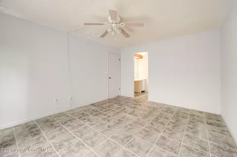 Bedroom - 305 Bayhead Dr, Melbourne, FL 32940 photo 2 of 3