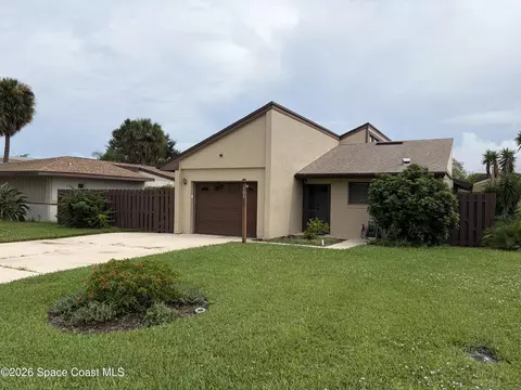 305 Bayhead Dr, Melbourne, FL 32940