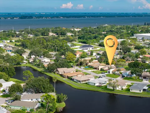 View/Area - 305 Bayhead Dr, Melbourne, FL 32940 photo 7 of 10