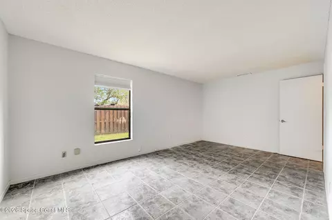 Bedroom - 305 Bayhead Dr, Melbourne, FL 32940 photo 3 of 3