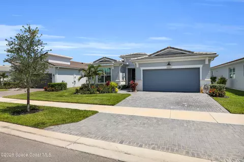 10057 SW Carnelian St, Port Saint Lucie, FL 34987