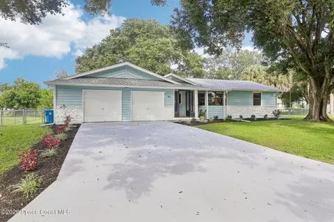 982 Nixon Cir NE, Palm Bay, FL 32907